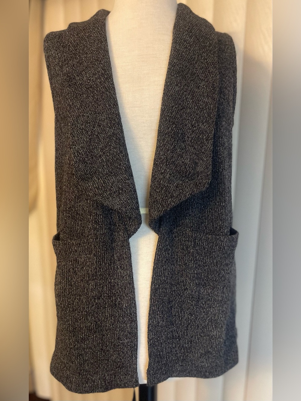 LOFT Charcoal Gray Open-Front Knit Vest